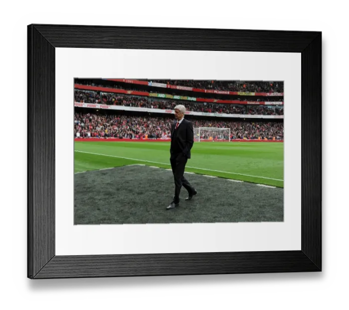 Framed Print : Arsene Wenger, Arsenal Manager: Pre-Match Focus at Emirates Stadium (Arsenal vs. Chelsea, Premier League 2014 / 15)