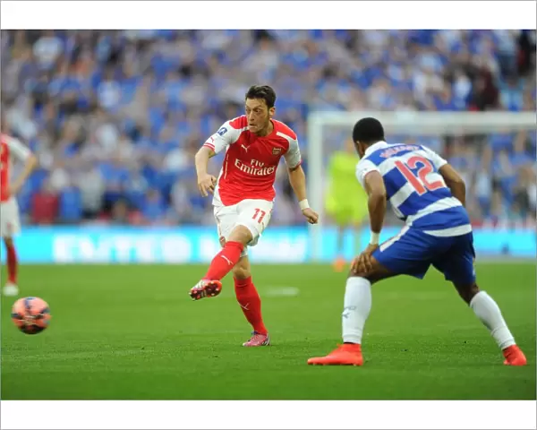 Mesut Ozil (Arsenal) Gareth McCleary (Reading). Arsenal 2: 1 Reading, after extra time