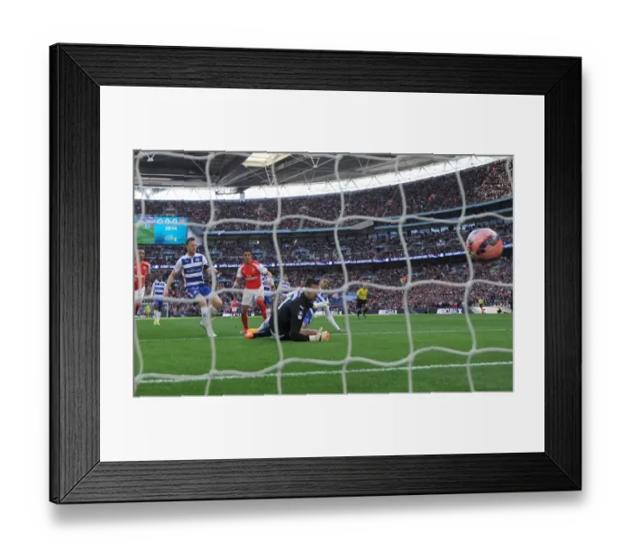Framed Print : Alexis Sanchez's FA Cup-Winning Goal: Arsenal Triumphs Over Reading (2015)
