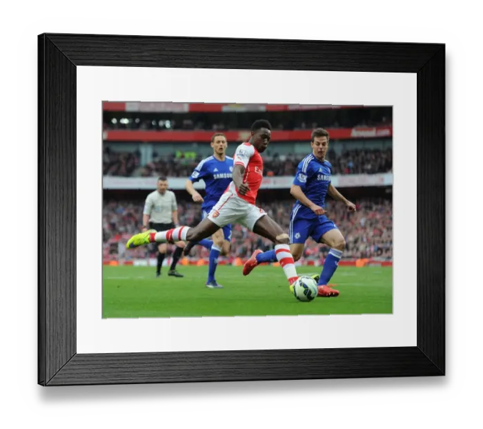 Framed Print : Clash of Titans: Welbeck vs Azpilicueta - Arsenal vs Chelsea Showdown, Premier League 2015
