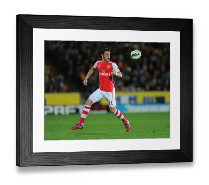 Framed Print : Mesut Ozil in Action: Arsenal vs. Hull City, Premier League 2014 / 15 Framed Print : Mesut Ozil in Action: Arsenal vs. Hull City, Premier League 2014 / 15
