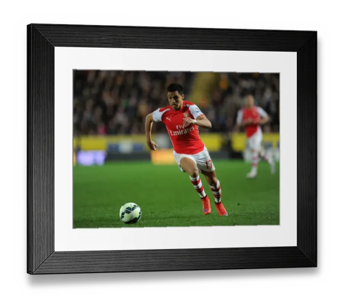 Framed Print : Alexis Sanchez in Action: Hull City vs Arsenal, Premier League 2014 / 15 Framed Print : Alexis Sanchez in Action: Hull City vs Arsenal, Premier League 2014 / 15