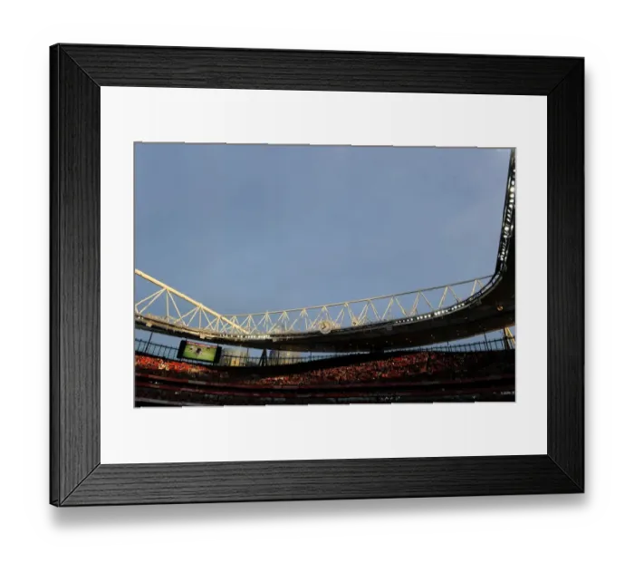 Framed Print : Pre-Match Atmosphere at Emirates Stadium: Arsenal vs Swansea City (Premier League 2014-15) Framed Print : Pre-Match Atmosphere at Emirates Stadium: Arsenal vs Swansea City (Premier League 2014-15)