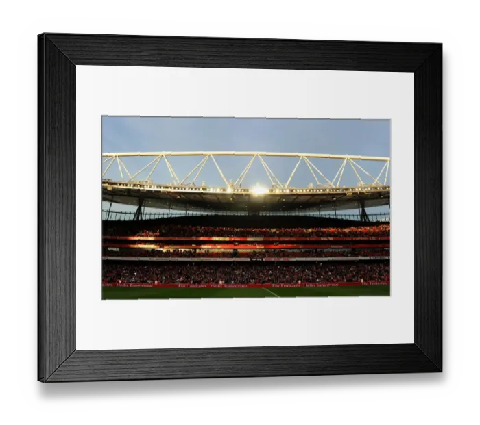 Framed Print : Pre-Match Atmosphere: Arsenal vs Swansea City at Emirates Stadium (2014 / 15)