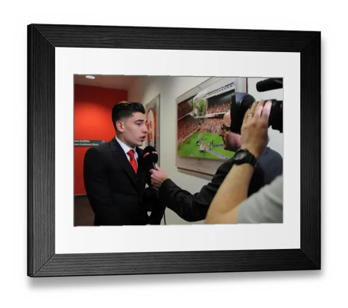 Framed Print : Hector Bellerin's Pre-Match Interview Ahead of Arsenal vs. Swansea Clash (May 2015) Framed Print : Hector Bellerin's Pre-Match Interview Ahead of Arsenal vs. Swansea Clash (May 2015)