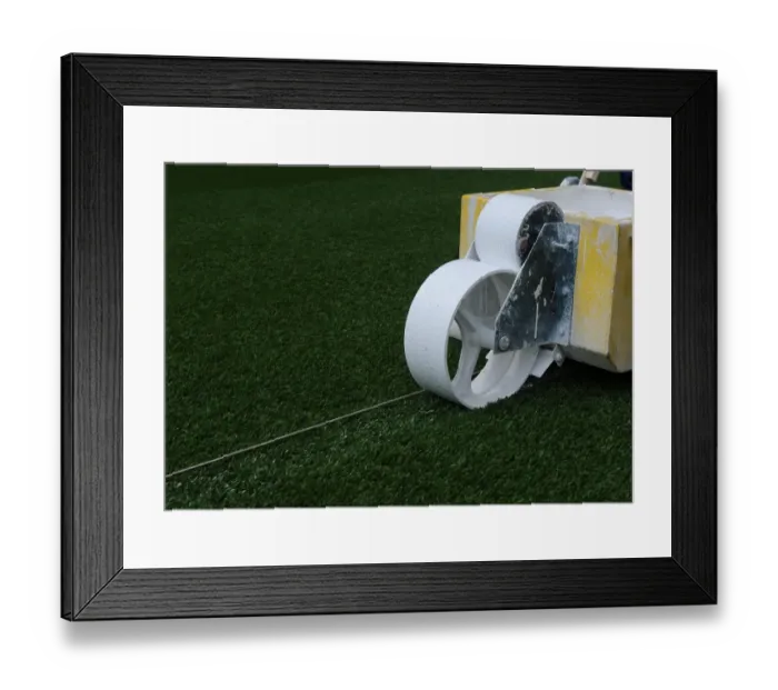 Framed Print : Pitch Preparation: Arsenal vs Swansea City at Emirates Stadium (2014 / 15) Framed Print : Pitch Preparation: Arsenal vs Swansea City at Emirates Stadium (2014 / 15)