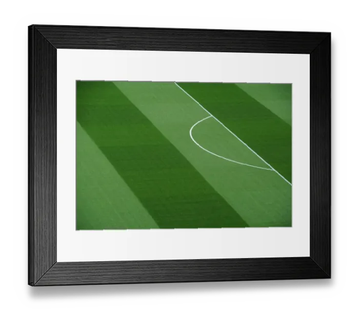 Framed Print : Arsenal vs Swansea City: Emirates Stadium - Premier League Match Preparation (2014 / 15)