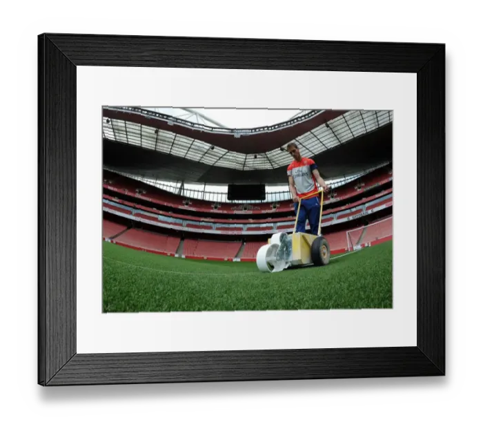 Framed Print : Arsenal vs Swansea City: Preparing the Emirates Pitch for Battle, May 2015 Framed Print : Arsenal vs Swansea City: Preparing the Emirates Pitch for Battle, May 2015