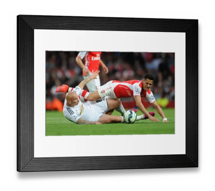 Framed Print : Intense Clash at Emirates: Sanchez Fouls Shelvey, Premier League 2014 / 15 Framed Print : Intense Clash at Emirates: Sanchez Fouls Shelvey, Premier League 2014 / 15