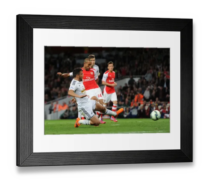 Framed Print : Intense Rivalry: Walcott vs. Taylor at the Emirates - Arsenal vs. Swansea City, Premier League 2014 / 15 Framed Print : Intense Rivalry: Walcott vs. Taylor at the Emirates - Arsenal vs. Swansea City, Premier League 2014 / 15