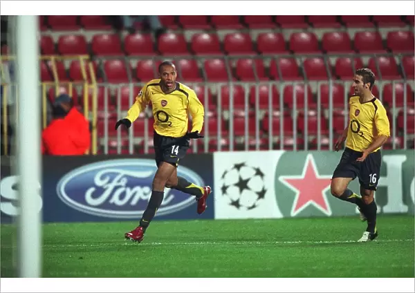 Thierry Henry's Stunner: Arsenal's Unforgettable First Goal vs. Sparta Prague in the UEFA Champions League