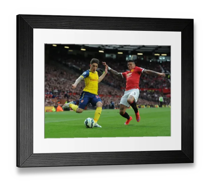 Framed Print : Clash at Old Trafford: Hector Bellerin vs. Marcos Rojo - Premier League 2014-15 Framed Print : Clash at Old Trafford: Hector Bellerin vs. Marcos Rojo - Premier League 2014-15