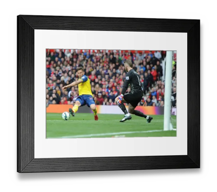 Framed Print : Premier League Showdown: Manchester United vs. Arsenal (2014-15) - Old Trafford Clash Framed Print : Premier League Showdown: Manchester United vs. Arsenal (2014-15) - Old Trafford Clash