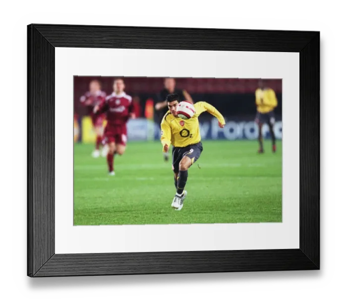 Framed Print : Reyes. Jose Reyes (Arsenal). Sparta Prague 0:2 Arsenal