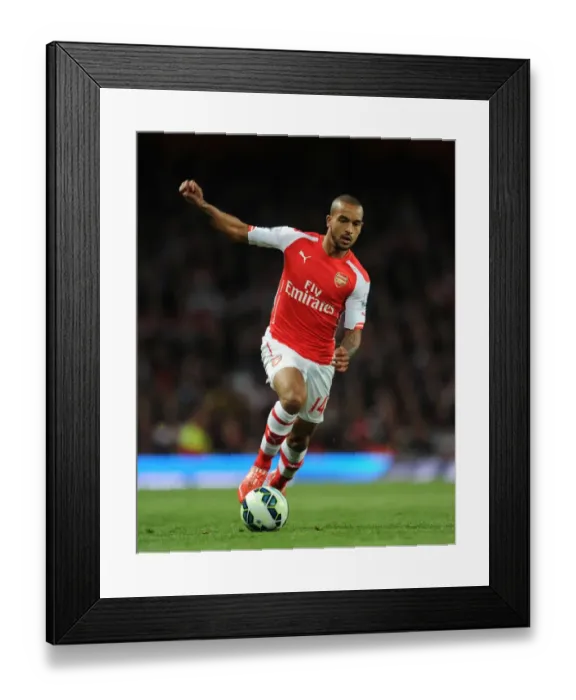 Framed Print : Theo Walcott in Action: Arsenal vs Sunderland, Premier League 2014-15 Framed Print : Theo Walcott in Action: Arsenal vs Sunderland, Premier League 2014-15