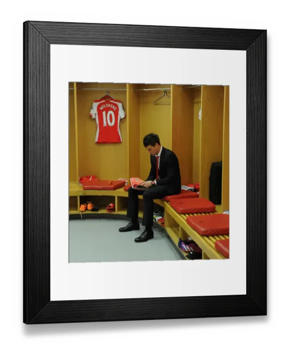 Framed Print : Arsenal FC: Laurent Koscielny's Pre-Match Ritual (2014-15) Framed Print : Arsenal FC: Laurent Koscielny's Pre-Match Ritual (2014-15)