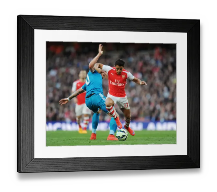 Framed Print : Alexis Sanchez Outsmarts Connor Wickham: Arsenal vs Sunderland, 2014-15 Premier League Framed Print : Alexis Sanchez Outsmarts Connor Wickham: Arsenal vs Sunderland, 2014-15 Premier League