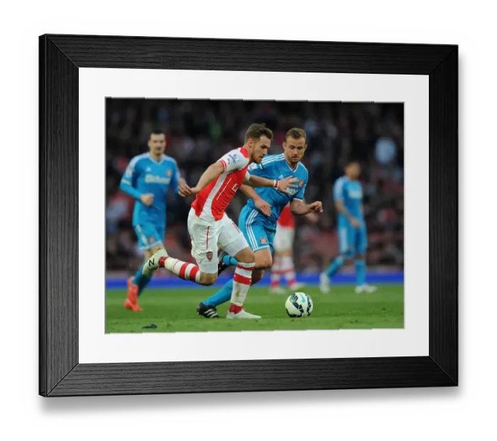 Framed Print : Arsenal vs Sunderland: Premier League Clash at Emirates Stadium (2015) Framed Print : Arsenal vs Sunderland: Premier League Clash at Emirates Stadium (2015)