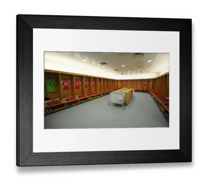 Framed Print : Behind the Scenes: Arsenal Changing Room Before Arsenal vs. West Bromwich Albion, Premier League 2014-2015 Framed Print : Behind the Scenes: Arsenal Changing Room Before Arsenal vs. West Bromwich Albion, Premier League 2014-2015