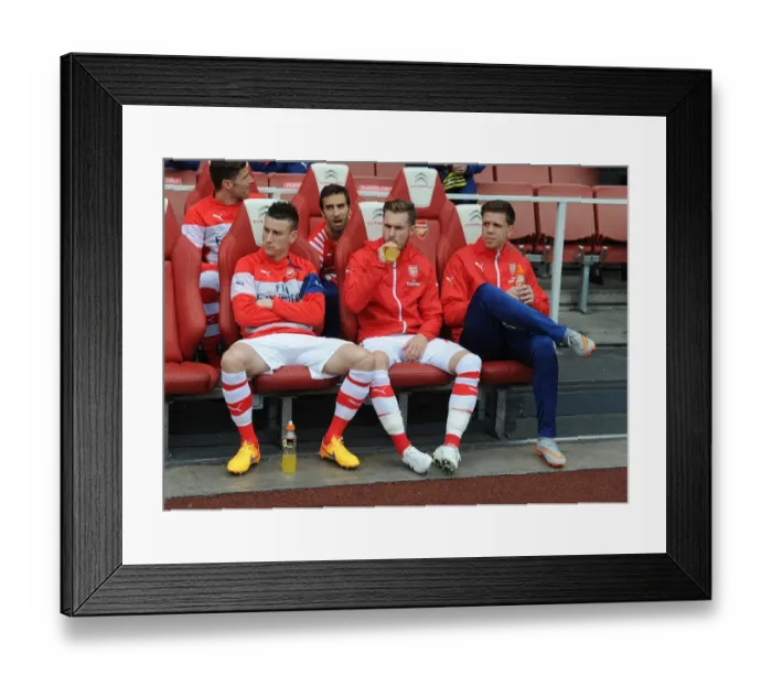 Framed Print : Arsenal Substitutes: Koscielny, Ramsey, Szczesny - Ready on the Sidelines at Arsenal v West Bromwich Albion (2014 / 15) Framed Print : Arsenal Substitutes: Koscielny, Ramsey, Szczesny - Ready on the Sidelines at Arsenal v West Bromwich Albion (2014 / 15)