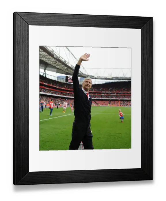 Framed Print : Arsenal v West Bromwich Albion - Premier League