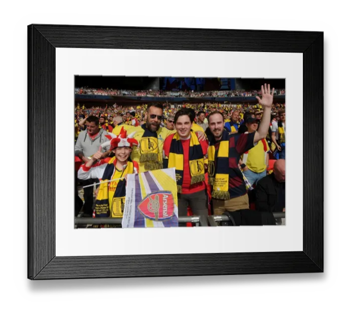 Framed Print : Arsenal fans before the match. Arsenal 4: 0 Aston Villa. FA Cup Final. Wembley Stadium, 30  /  5  /  15