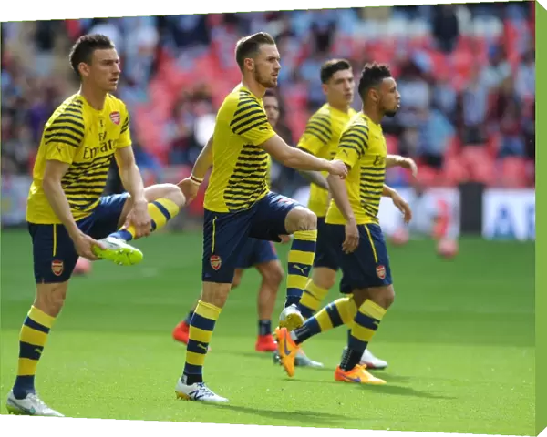 Aaron Ramsey (Arsenal) warms up before the match. Arsenal 4: 0 Aston Villa. FA Cup Final