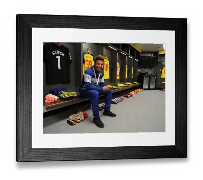 Framed Print : Serge Gnabry: Arsenal's FA Cup Final Hope at Wembley, 2015 Framed Print : Serge Gnabry: Arsenal's FA Cup Final Hope at Wembley, 2015