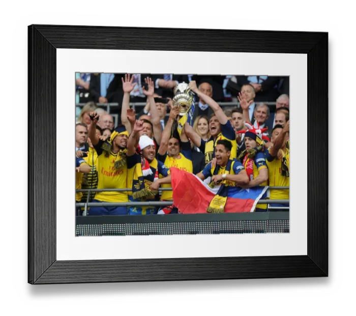 Framed Print : Arsenal: Mikel Arteta and Per Mertesacker Celebrate FA Cup Victory