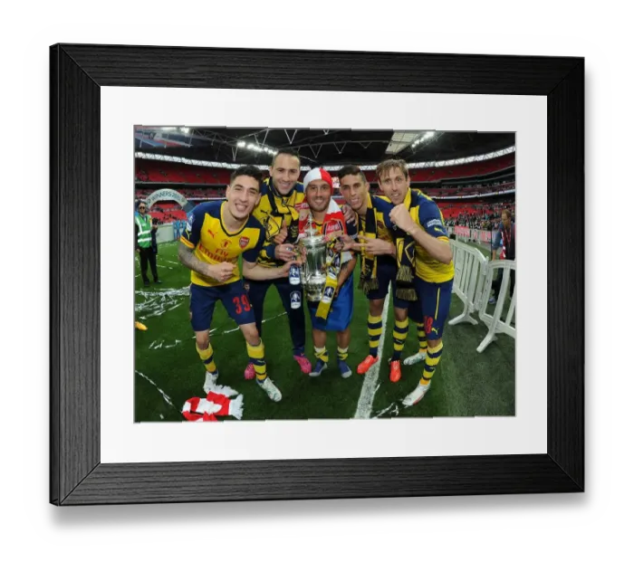 Framed Print : Arsenal's Triumph: FA Cup Victory Celebration - Arsenal vs. Aston Villa, 2015