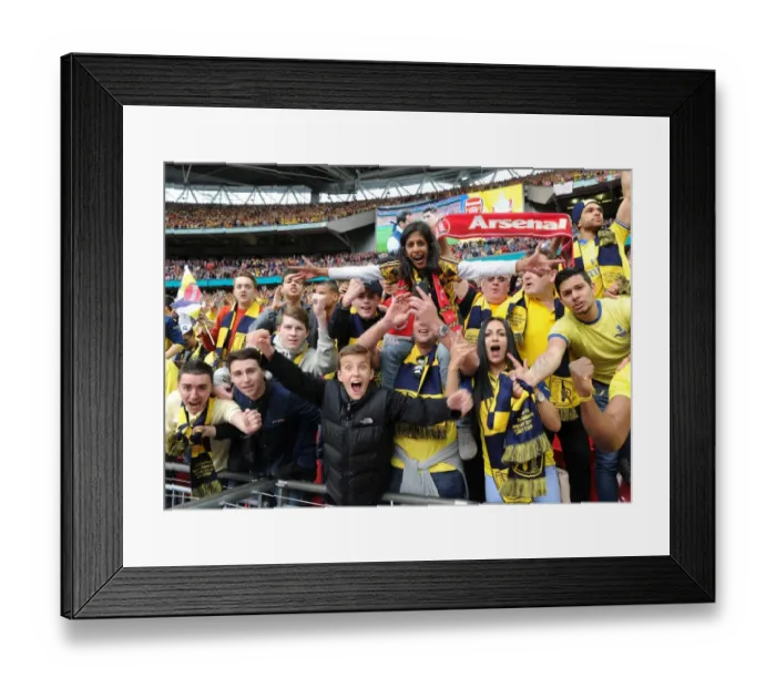 Framed Print : Jubilant Arsenal Fans Celebrate FA Cup Victory: Arsenal 4-0 Aston Villa, Wembley Stadium (FA Cup Final 2015)