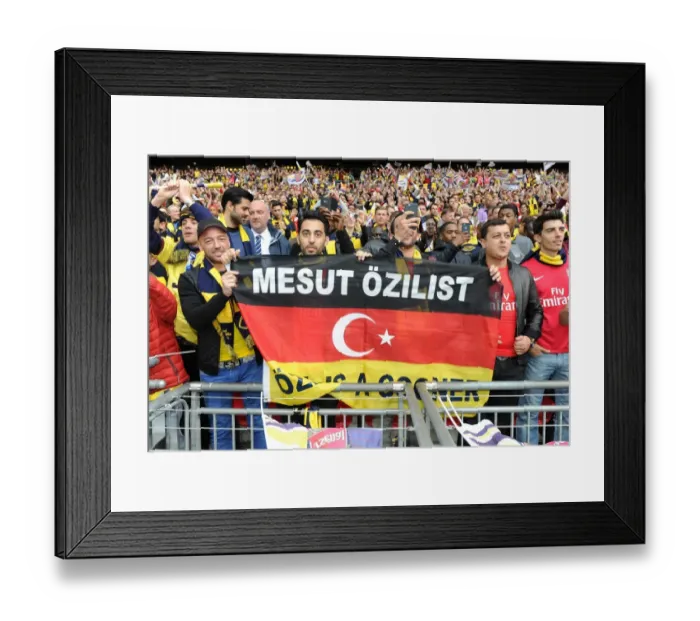 Framed Print : Jubilant Arsenal Fans Celebrate FA Cup Victory: Arsenal 4-0 Aston Villa (FA Cup Final, Wembley Stadium, 2015)