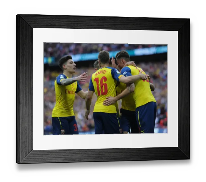 Framed Print : Olivier Giroud celebrates scoring Arsenals 4th goal. Arsenal 4: 0 Aston Villa