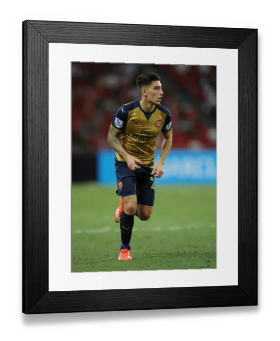 Framed Print : Arsenal's Hector Bellerin in Action at the Barclays Asia Trophy, Kallang, Singapore (July 15, 2015)