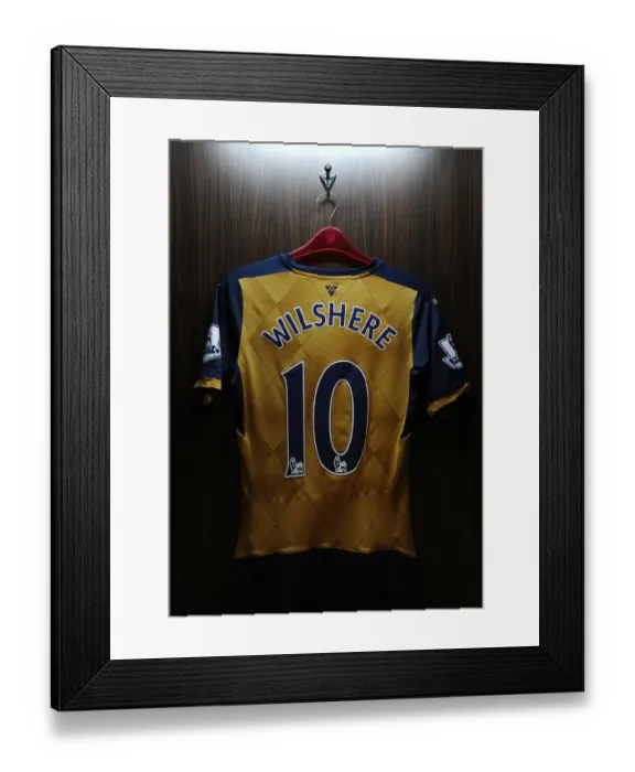 Framed Print : Jack Wilshere's Pre-Match Preparation: Arsenal FC at the Barclays Asia Trophy, Singapore (July 15, 2015) Framed Print : Jack Wilshere's Pre-Match Preparation: Arsenal FC at the Barclays Asia Trophy, Singapore (July 15, 2015)