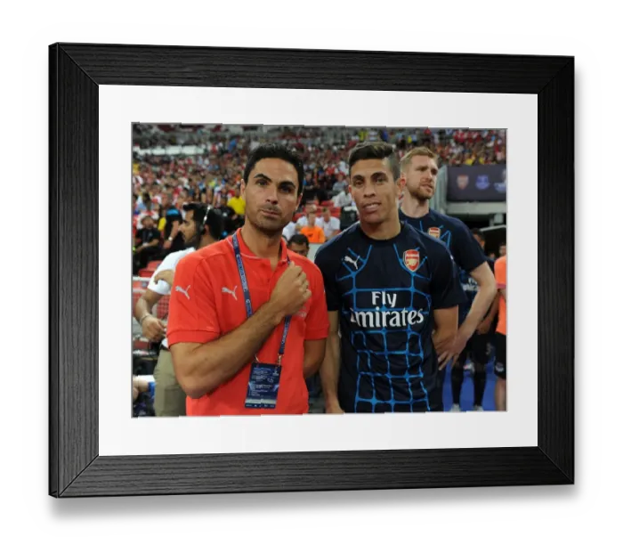 Framed Print : Arsenal's Arteta and Gabriel Ready for Arsenal v Singapore XI at 2015 Barclays Asia Trophy