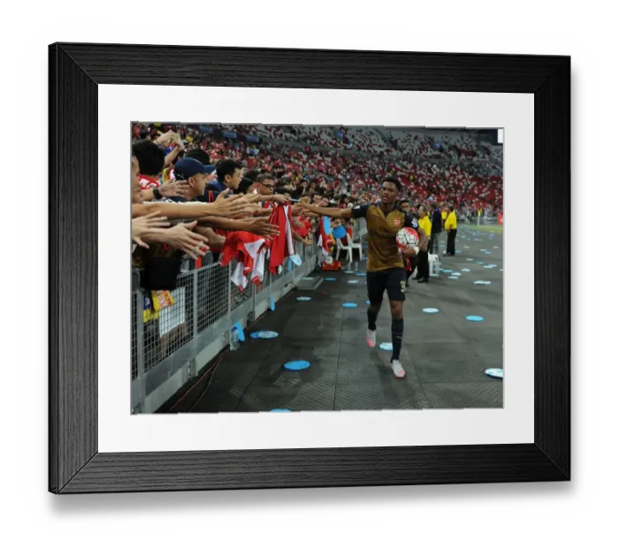 Framed Print : Chuba Akpom Scores and Celebrates Epic Goal with Arsenal Fans in Arsenal v Singapore XI Match, 2015