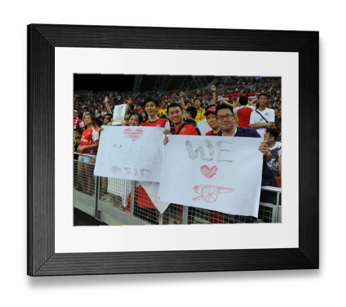 Framed Print : Arsenal Fans Gather in Singapore Ahead of Arsenal vs. Everton at 2015 Asia Trophy