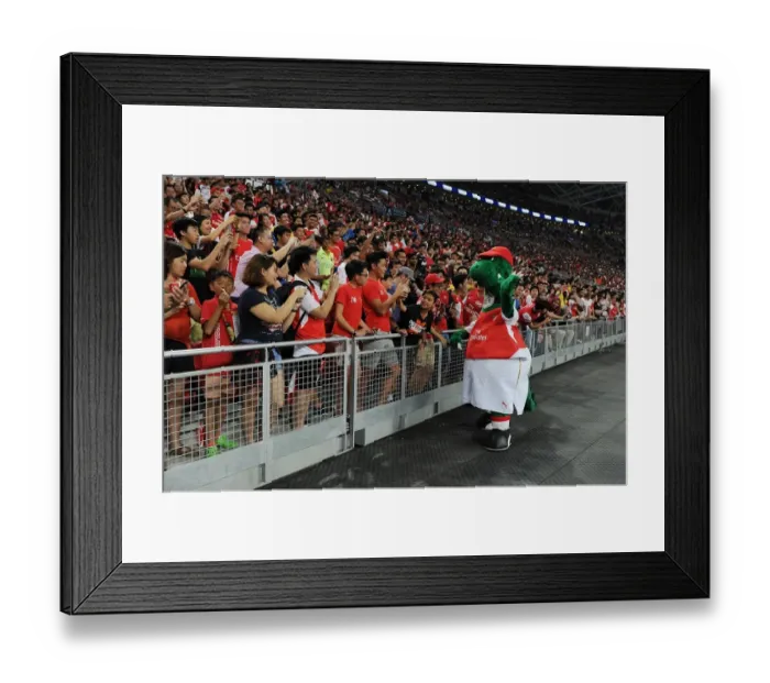Framed Print : Arsenal vs. Everton: 2015 Barclays Asia Trophy Clash in Singapore Framed Print : Arsenal vs. Everton: 2015 Barclays Asia Trophy Clash in Singapore