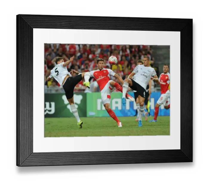 Framed Print : Clash in the Far East: Arsenal vs. Everton - Barclays Asia Trophy 2015-16 Framed Print : Clash in the Far East: Arsenal vs. Everton - Barclays Asia Trophy 2015-16