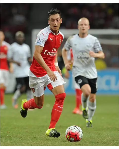 Arsenal's Mesut Ozil Shines in Arsenal vs. Everton Barclays Asia Trophy 2015-16 Clash