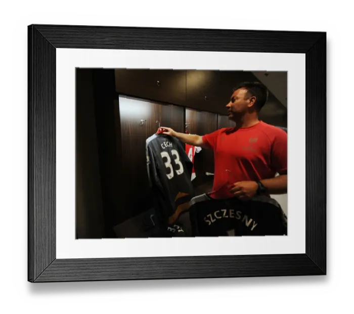 Framed Print : Arsenal FC: The Kit Man's Preparation for Battle against Everton at the 2015 Barclays Asia Trophy in Singapore