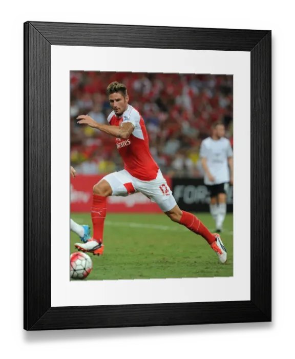 Framed Print : Arsenal's Olivier Giroud in Action against Everton at 2015-16 Barclays Asia Trophy
