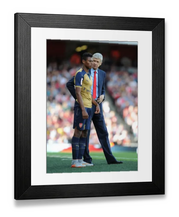 Framed Print : Arsene Wenger with Jeff Reine-Adelaide: Arsenal Training Session, Emirates Cup 2015 / 16