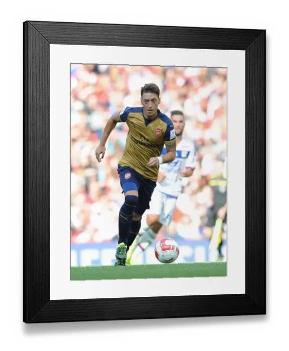 Framed Print : Mesut Ozil in Action: Arsenal vs. Olympique Lyonnais, Emirates Cup 2015 / 16