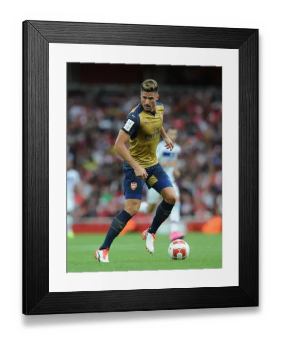 Framed Print : Olivier Giroud in Action: Arsenal vs. Olympique Lyonnais, Emirates Cup 2015 / 16