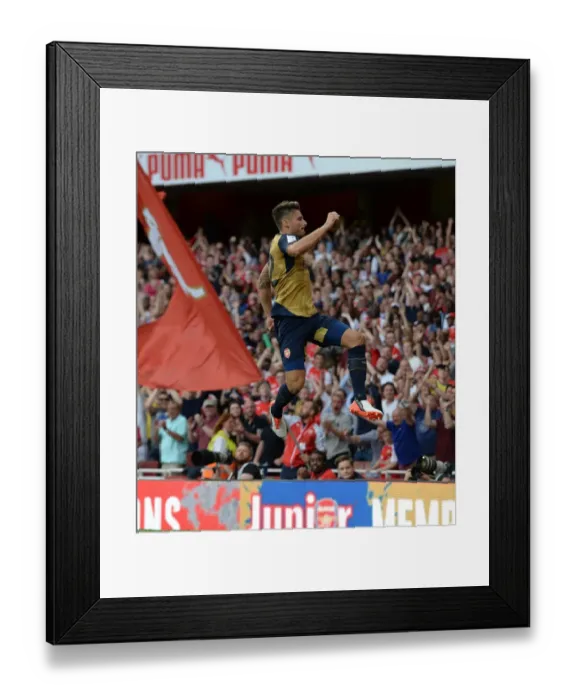 Framed Print : Thrilling Goal: Olivier Giroud Scores for Arsenal against Olympique Lyonnais, Emirates Cup 2015 / 16 Framed Print : Thrilling Goal: Olivier Giroud Scores for Arsenal against Olympique Lyonnais, Emirates Cup 2015 / 16