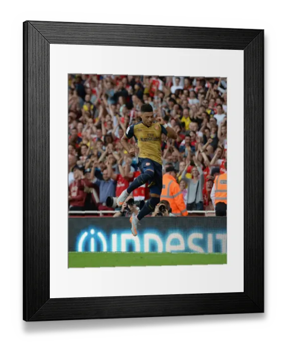 Framed Print : Alex Oxlade-Chamberlain's Thrilling Goal: Arsenal vs Olympique Lyonnais, Emirates Cup 2015 / 16 Framed Print : Alex Oxlade-Chamberlain's Thrilling Goal: Arsenal vs Olympique Lyonnais, Emirates Cup 2015 / 16
