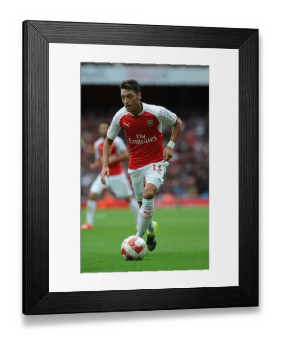 Framed Print : Mesut Ozil in Action: Arsenal vs. VfL Wolfsburg at Emirates Cup 2015 / 16 Framed Print : Mesut Ozil in Action: Arsenal vs. VfL Wolfsburg at Emirates Cup 2015 / 16