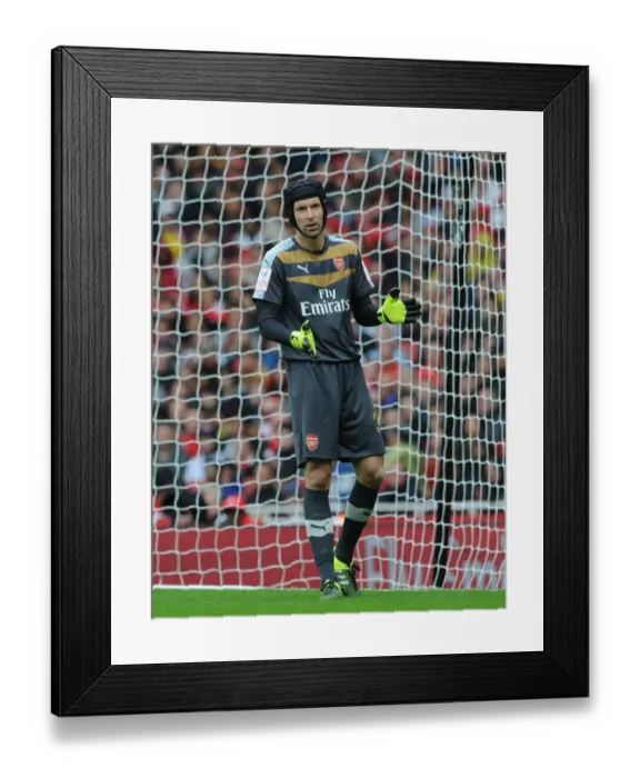 Framed Print : Arsenal's Petr Cech in Action Against VfL Wolfsburg at the Emirates Cup 2015 / 16 Framed Print : Arsenal's Petr Cech in Action Against VfL Wolfsburg at the Emirates Cup 2015 / 16